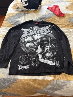Evil Vice Black Long-Sleeve Skull Graphic Tee Size L